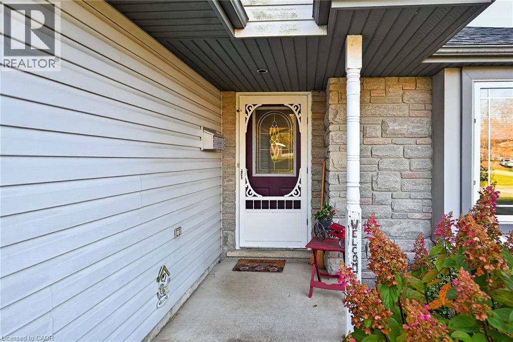 11 Barton Street, Cayuga, Ontario  N0A 1E0 - Photo 4 - 40868991