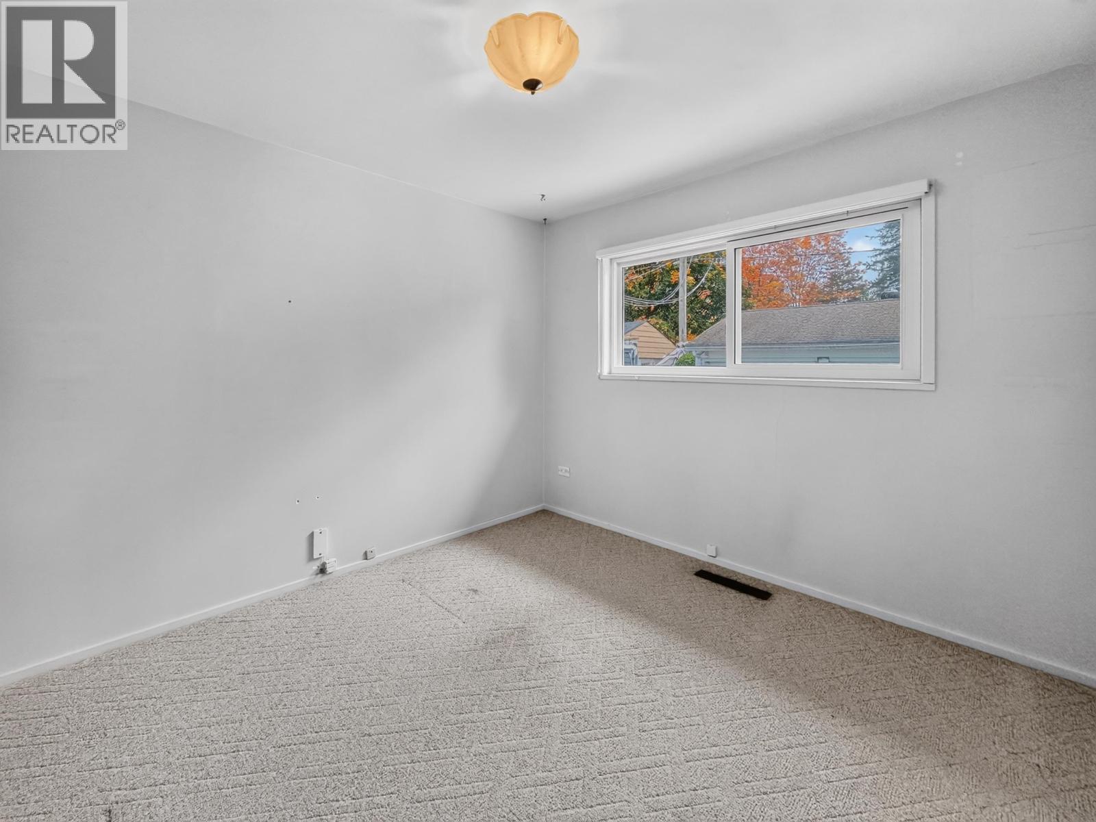 976 Winslow Avenue, Coquitlam, British Columbia  V3J 2E8 - Photo 18 - R3178379