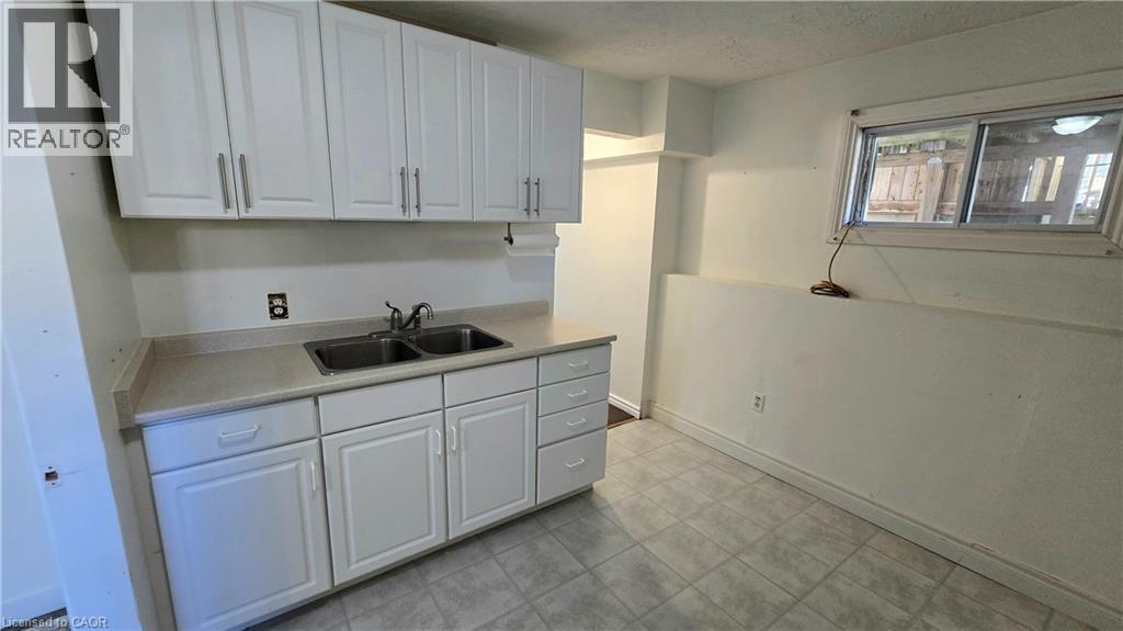 7 Jade Court, Cambridge, Ontario  N1T 1X1 - Photo 33 - 40870632