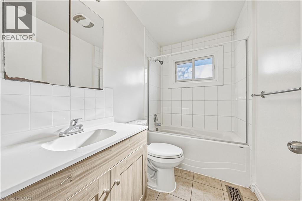 928 Upper Gage Avenue, Hamilton, Ontario  L8V 4K9 - Photo 11 - 40872907