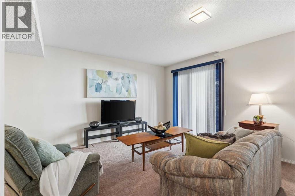 107 Coach Side Terrace SW, Calgary, Alberta  T3H 2T3 - Photo 27 - A2352002