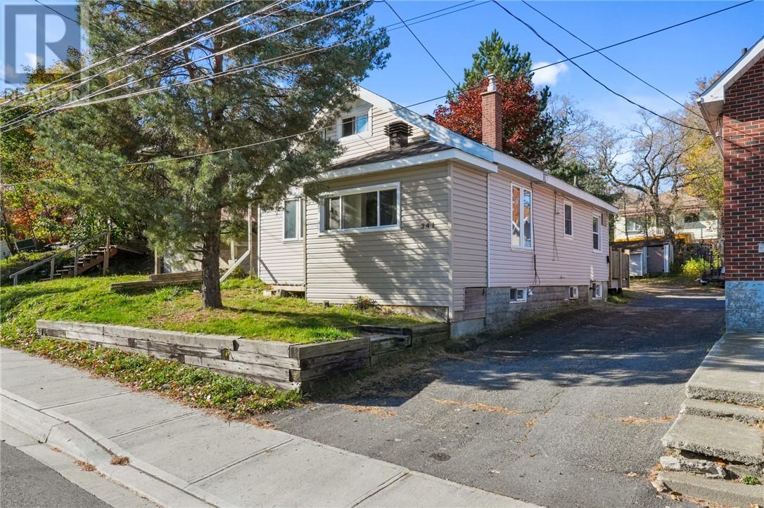 341 Melvin, Sudbury, Ontario