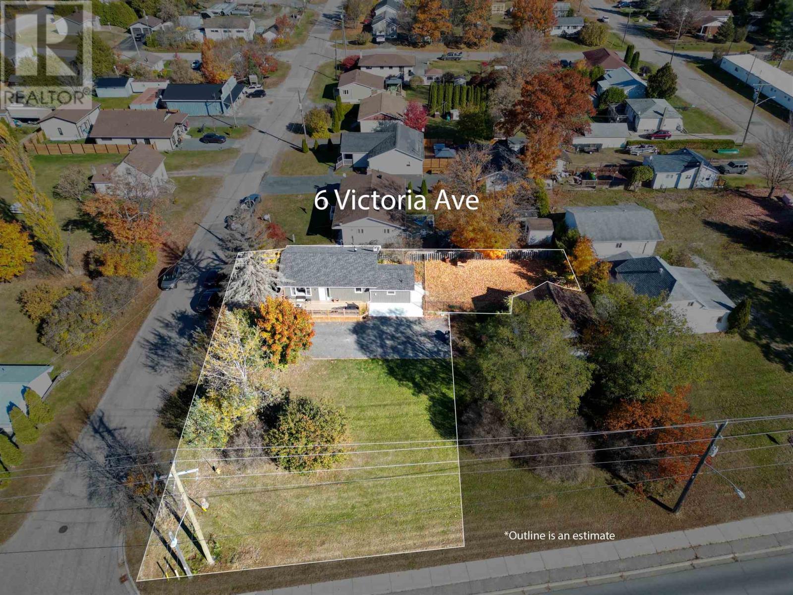 6 Victoria Ave, Blind River, Ontario P0R 1B0 - Photo 2 - SM262985