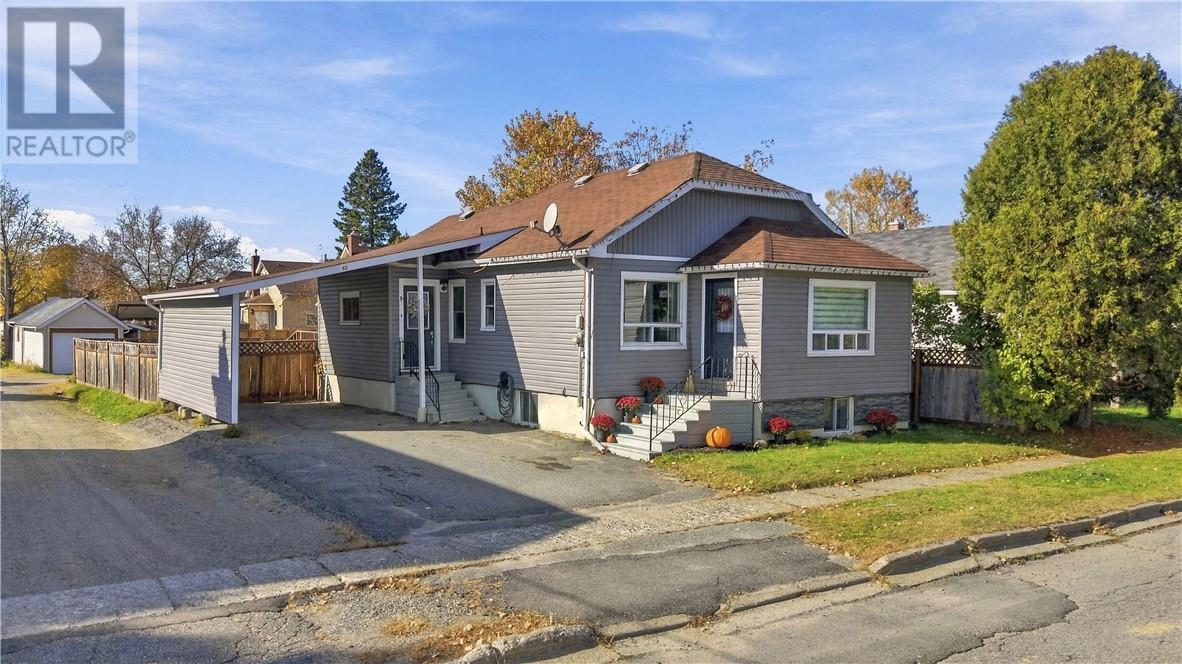 12 William Avenue, Coniston, Ontario  P0M 1M0 - Photo 1 - 2131124