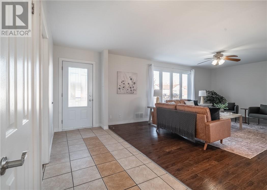 1849 Kelvin Street, Sudbury, Ontario  P3A 2G3 - Photo 2 - 2131113