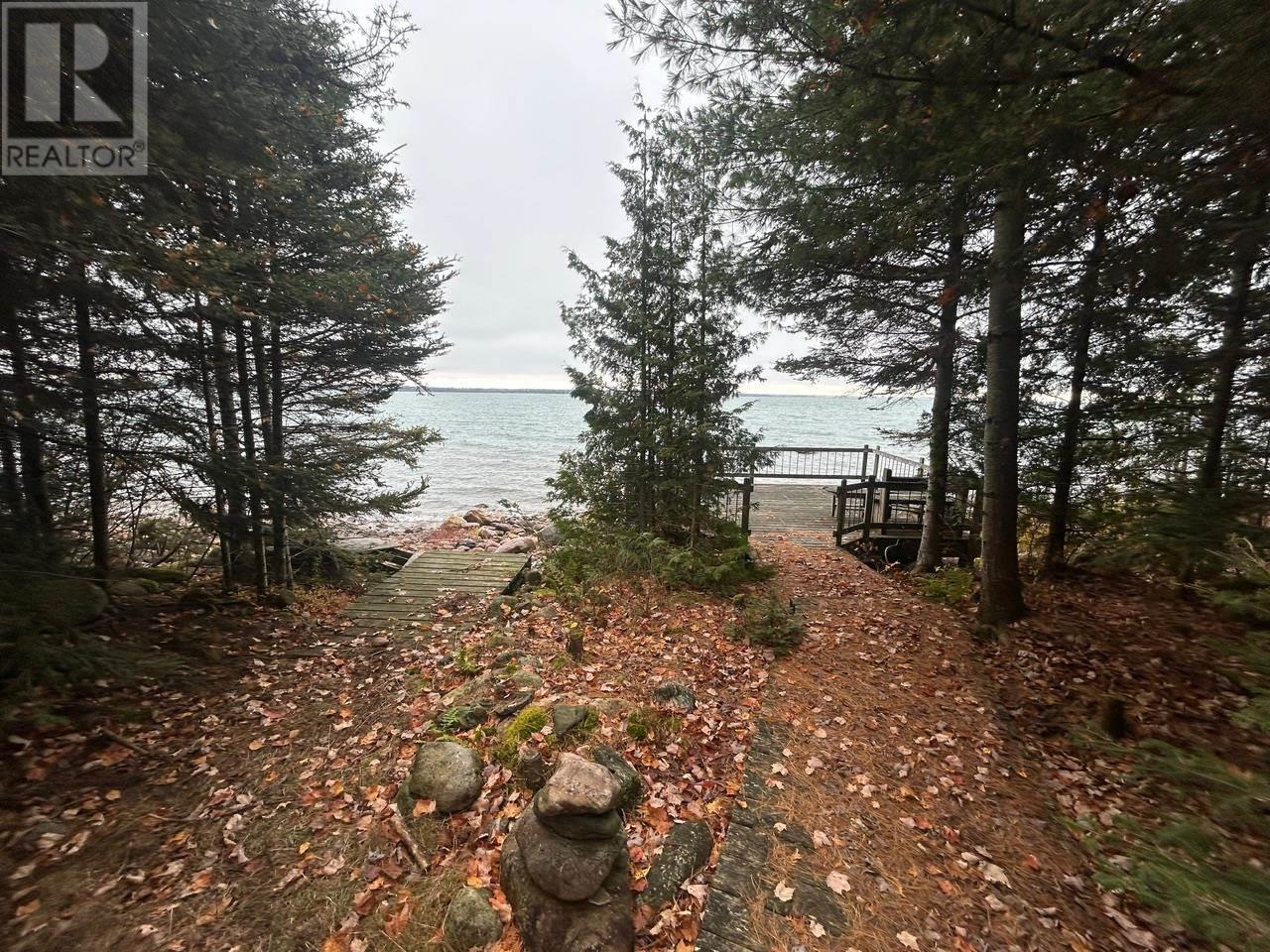 2648 & 2652 Canoe Point RD, Richards Landing, Ontario
