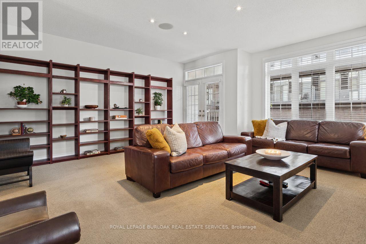 2090 Bates Common, Burlington, Ontario  L7R 0A5 - Photo 12 - W14120030