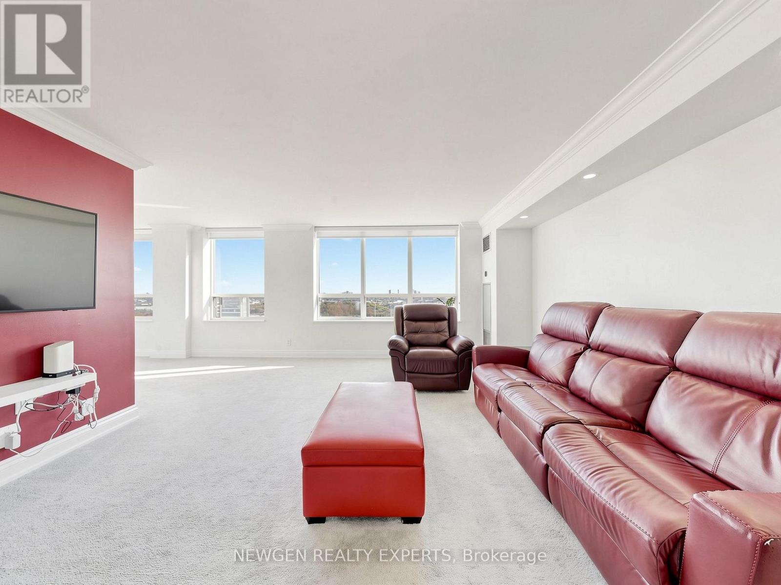2304 - 215 Wynford Drive, Toronto, Ontario  M3C 3P5 - Photo 10 - C14120180