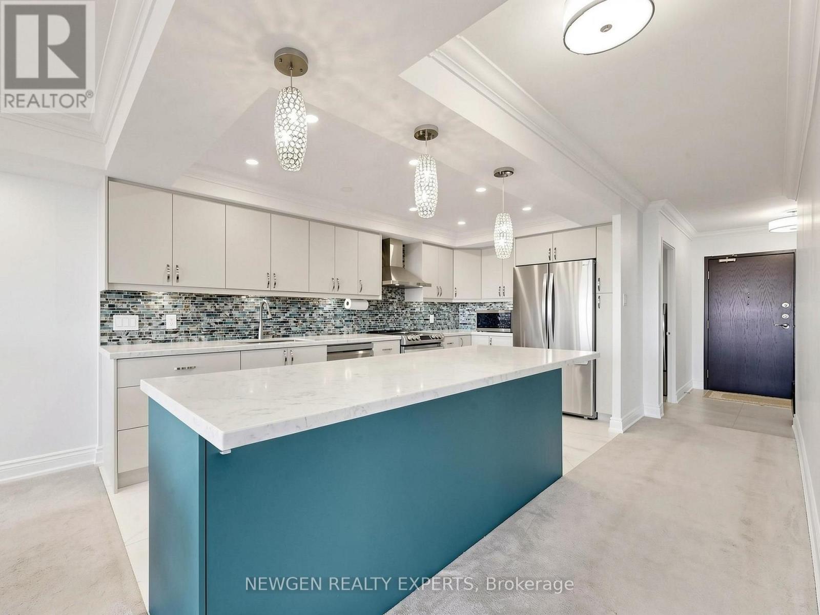 2304 - 215 Wynford Drive, Toronto, Ontario  M3C 3P5 - Photo 15 - C14120180