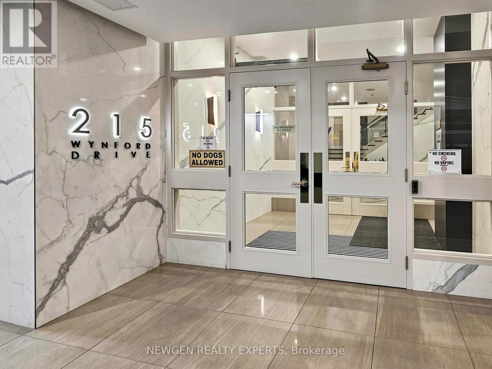 2304 - 215 Wynford Drive, Toronto, Ontario  M3C 3P5 - Photo 3 - C14120180