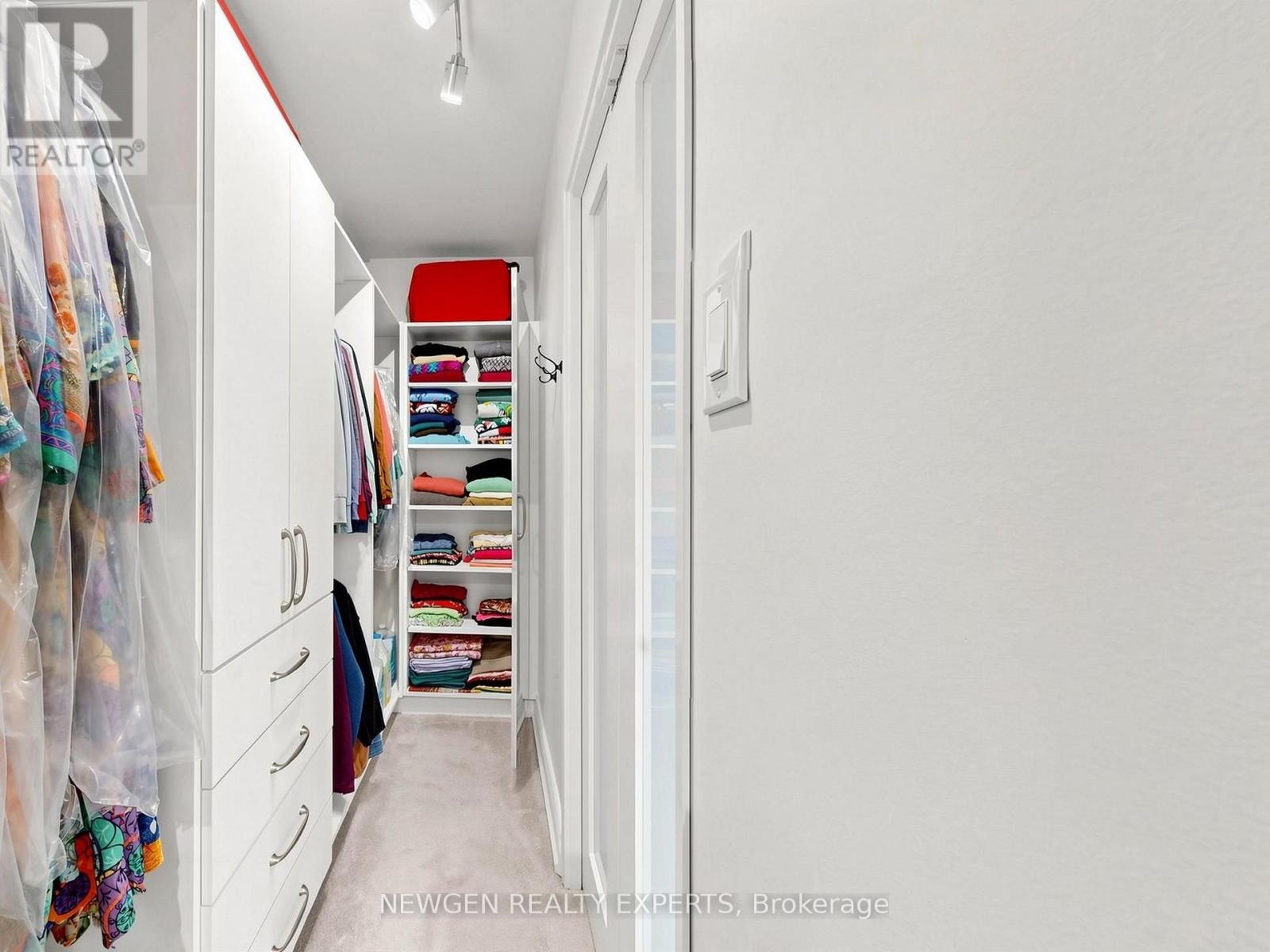 2304 - 215 Wynford Drive, Toronto, Ontario  M3C 3P5 - Photo 30 - C14120180