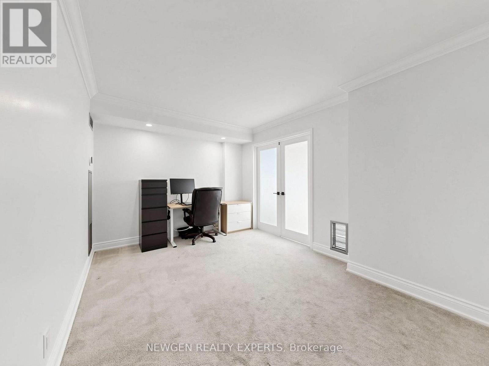 2304 - 215 Wynford Drive, Toronto, Ontario  M3C 3P5 - Photo 33 - C14120180