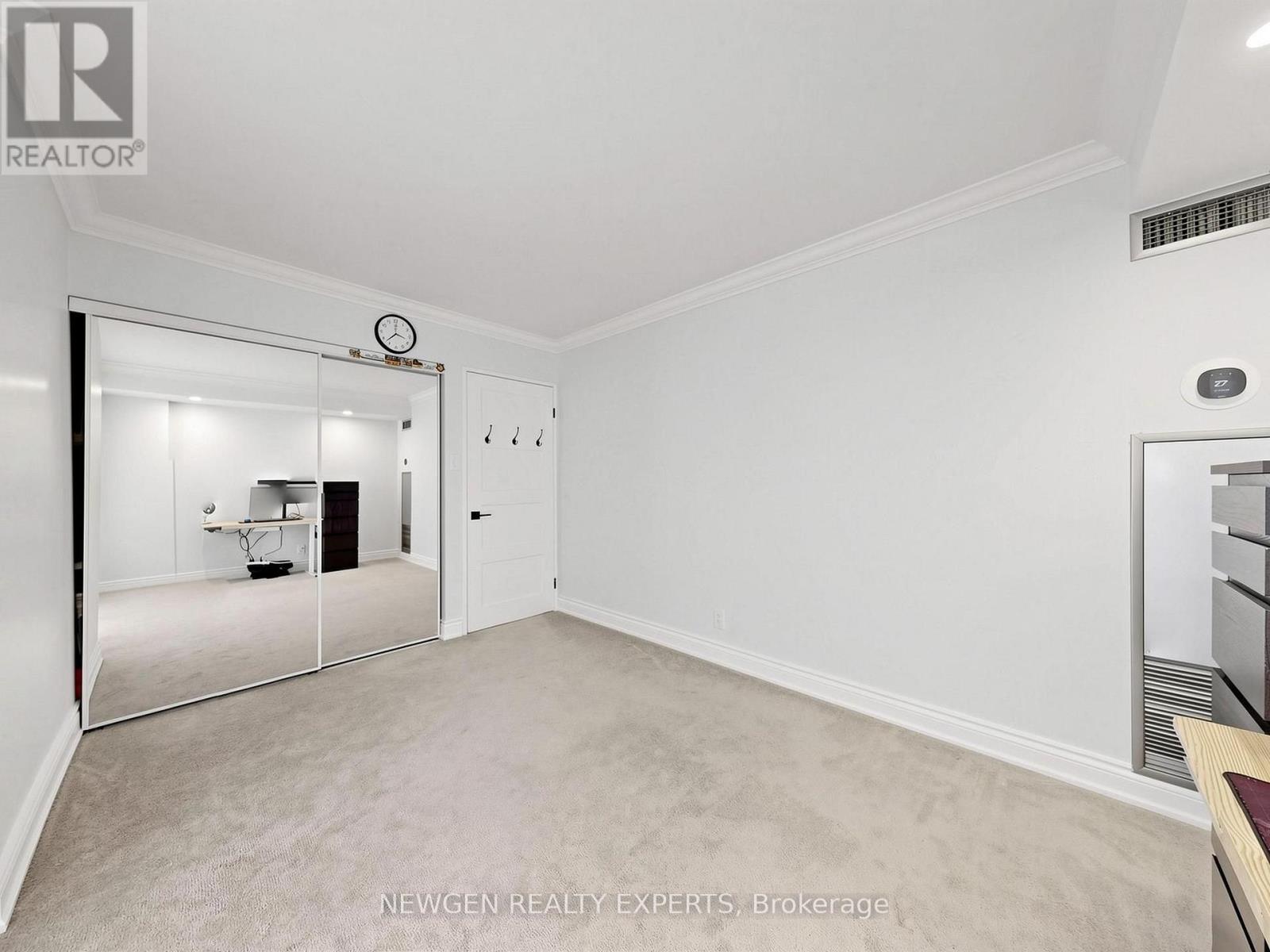 2304 - 215 Wynford Drive, Toronto, Ontario  M3C 3P5 - Photo 35 - C14120180