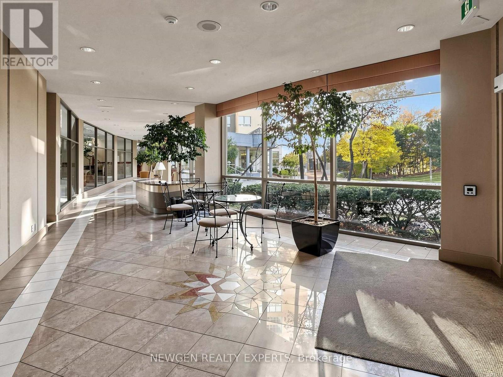 2304 - 215 Wynford Drive, Toronto, Ontario  M3C 3P5 - Photo 8 - C14120180