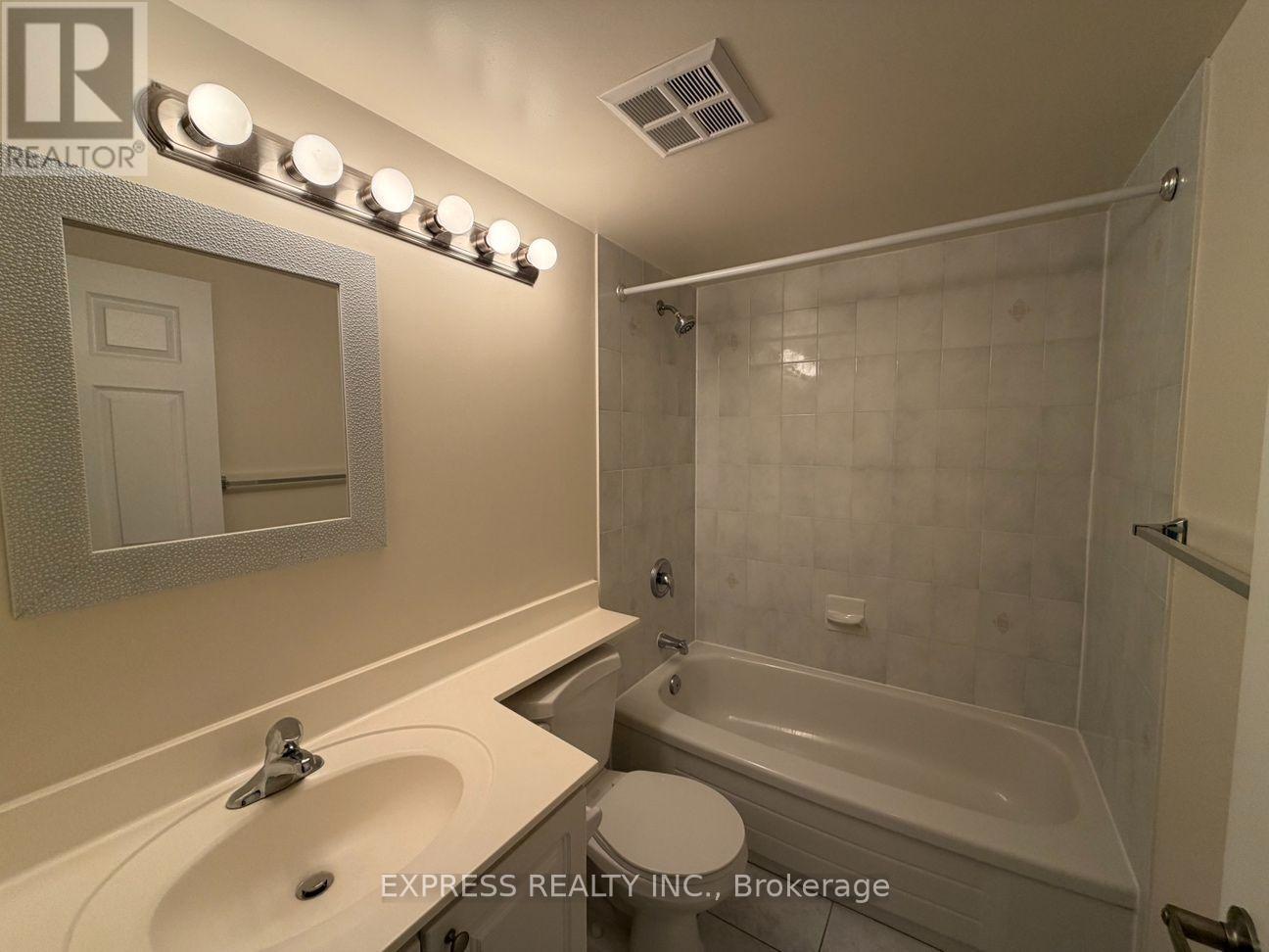 1505 - 29 Pemberton Avenue, Toronto, Ontario  M2M 4L5 - Photo 9 - C14120292