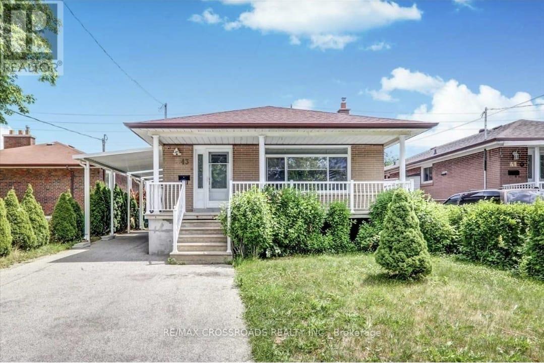 43 SOPHIA DRIVE, Toronto, Ontario