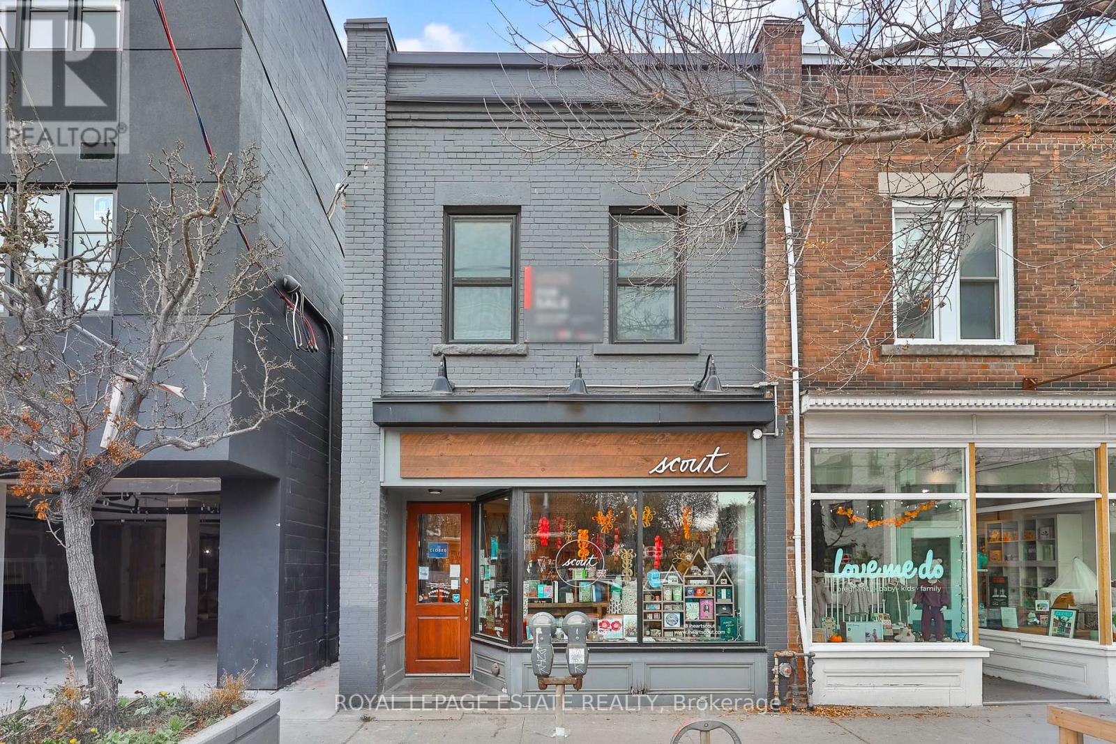 1140 QUEEN STREET E, Toronto, Ontario