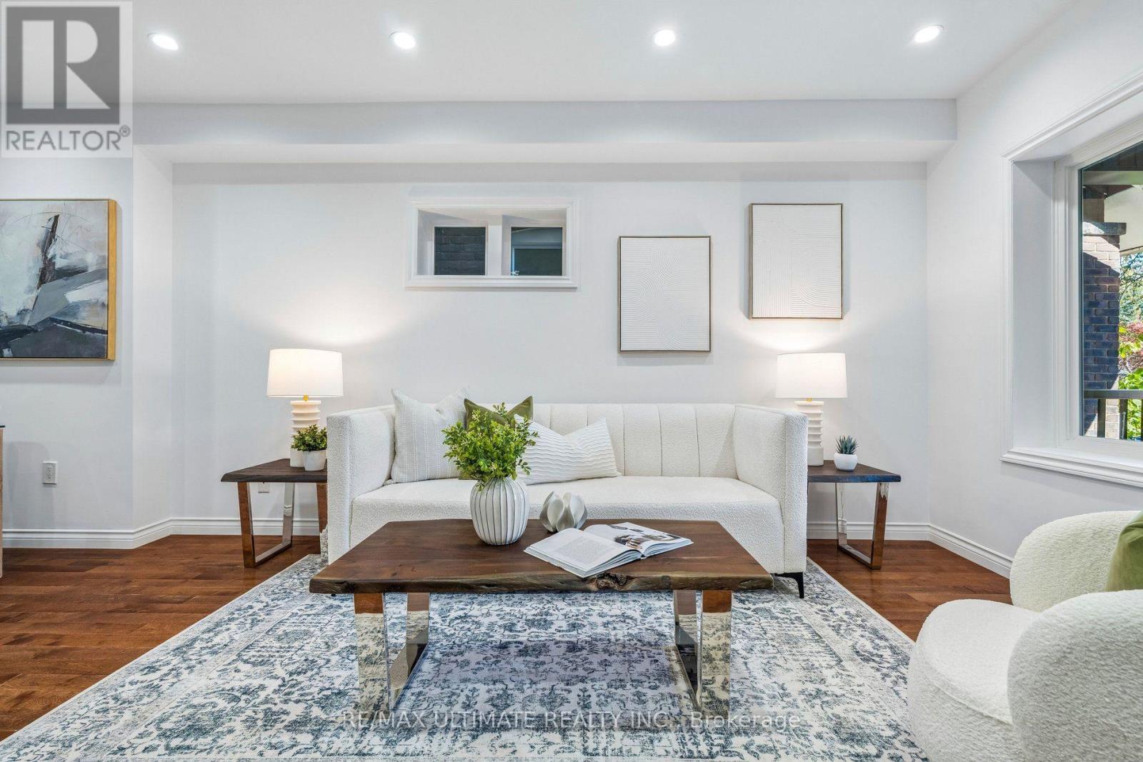 18 Rhyl Avenue, Toronto (The Beaches), Ontario  M4L 1R7 - Photo 9 - E14120196