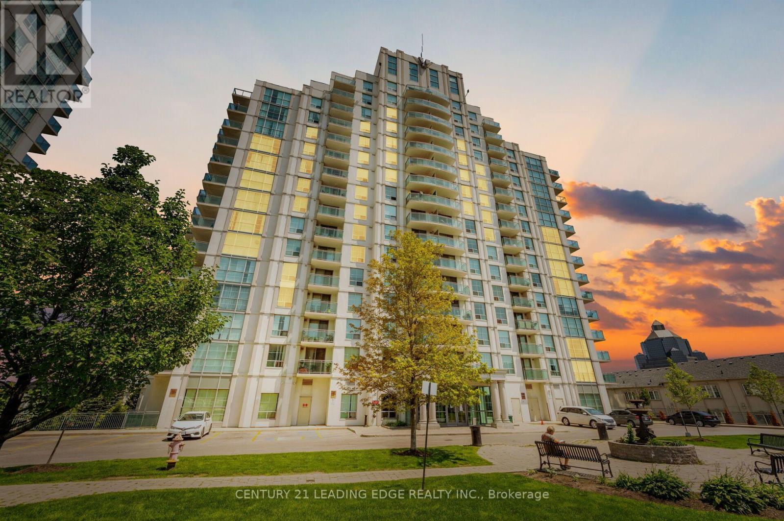 PHF - 8 ROSEBANK DRIVE, Toronto, Ontario