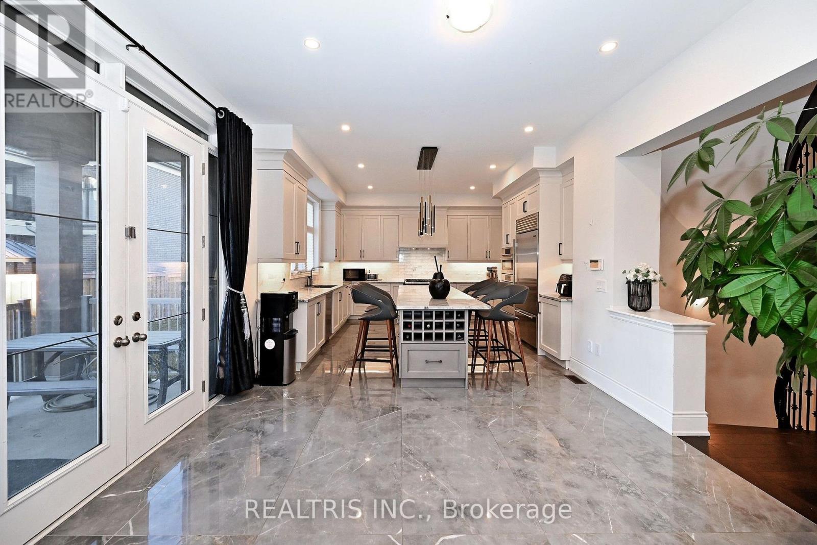 51 Pellegrini Drive, Vaughan, Ontario  L4H 4N3 - Photo 11 - N14120202