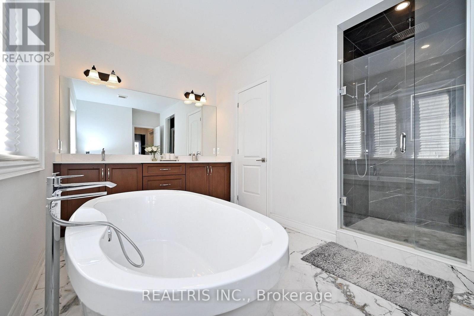 51 Pellegrini Drive, Vaughan, Ontario  L4H 4N3 - Photo 30 - N14120202