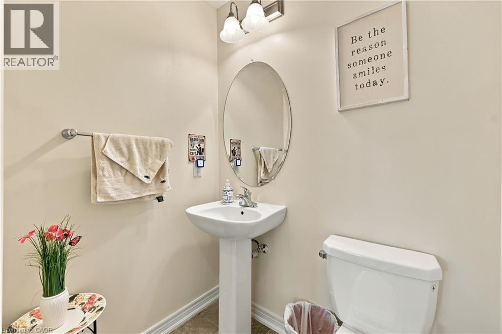 97 Narbonne Crescent, Stoney Creek, Ontario  L8J 0J6 - Photo 11 - 40873694