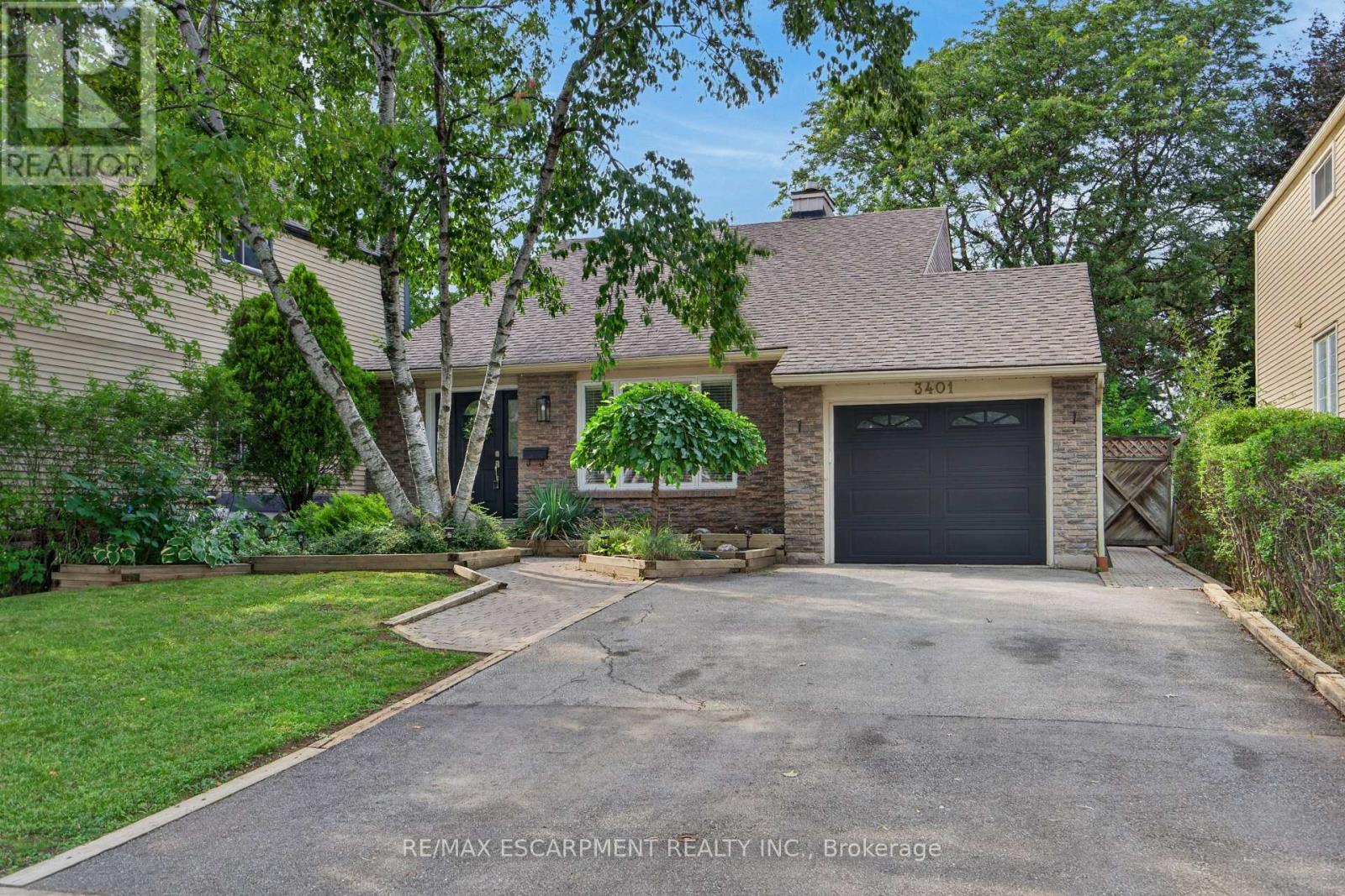 3401 ROCKWOOD DRIVE, burlington (roseland), Ontario