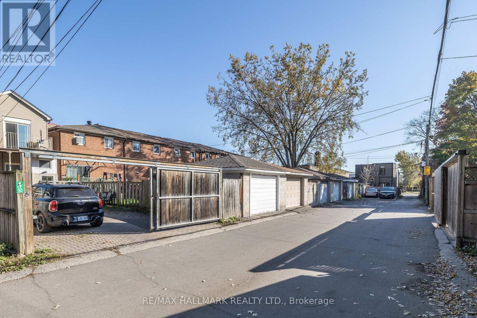 Basement - 18 Pape Avenue, Toronto, Ontario  M4M 2V6 - Photo 27 - E13873200