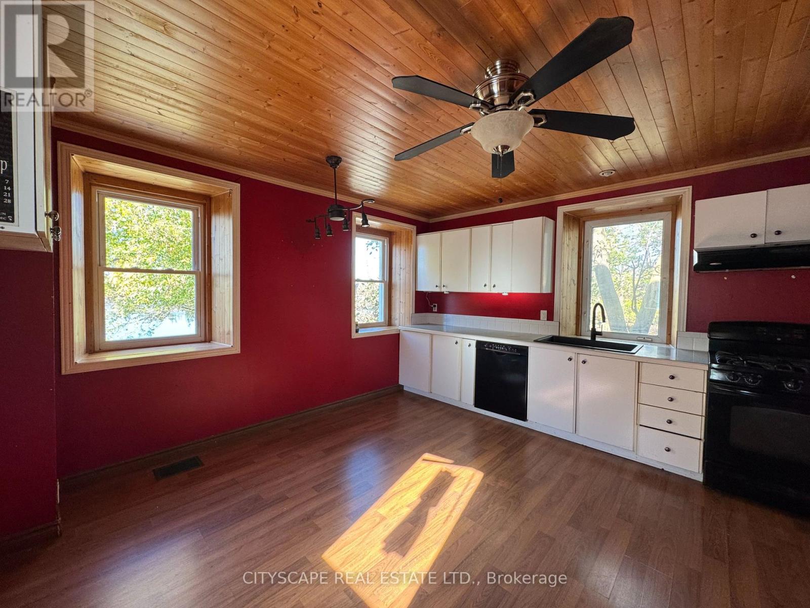193 Queen Street E, Cambridge, Ontario  N3C 2B3 - Photo 5 - X14120342