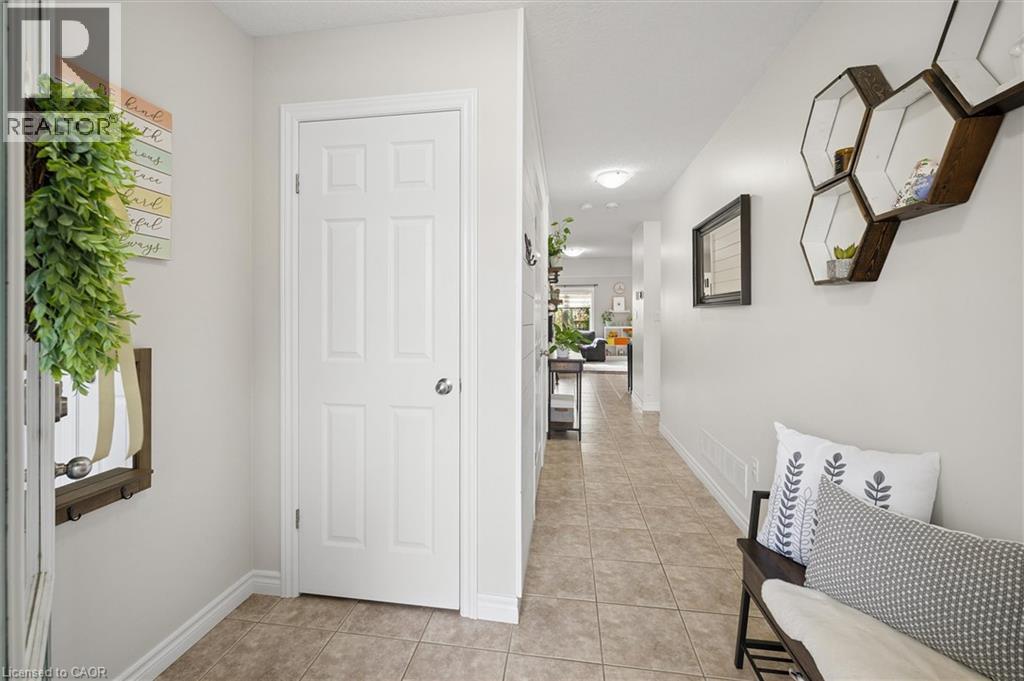 163 William Street, Elmira, Ontario  N3B 0C2 - Photo 4 - 40870625