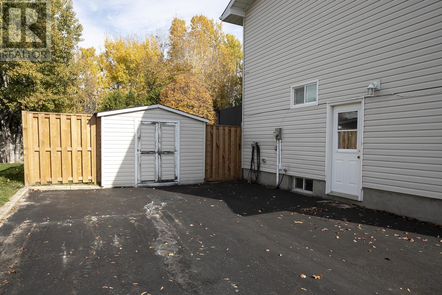136 Glen Ave, Sault Ste. Marie, Ontario P6A 5E2 - Photo 2 - SM262962