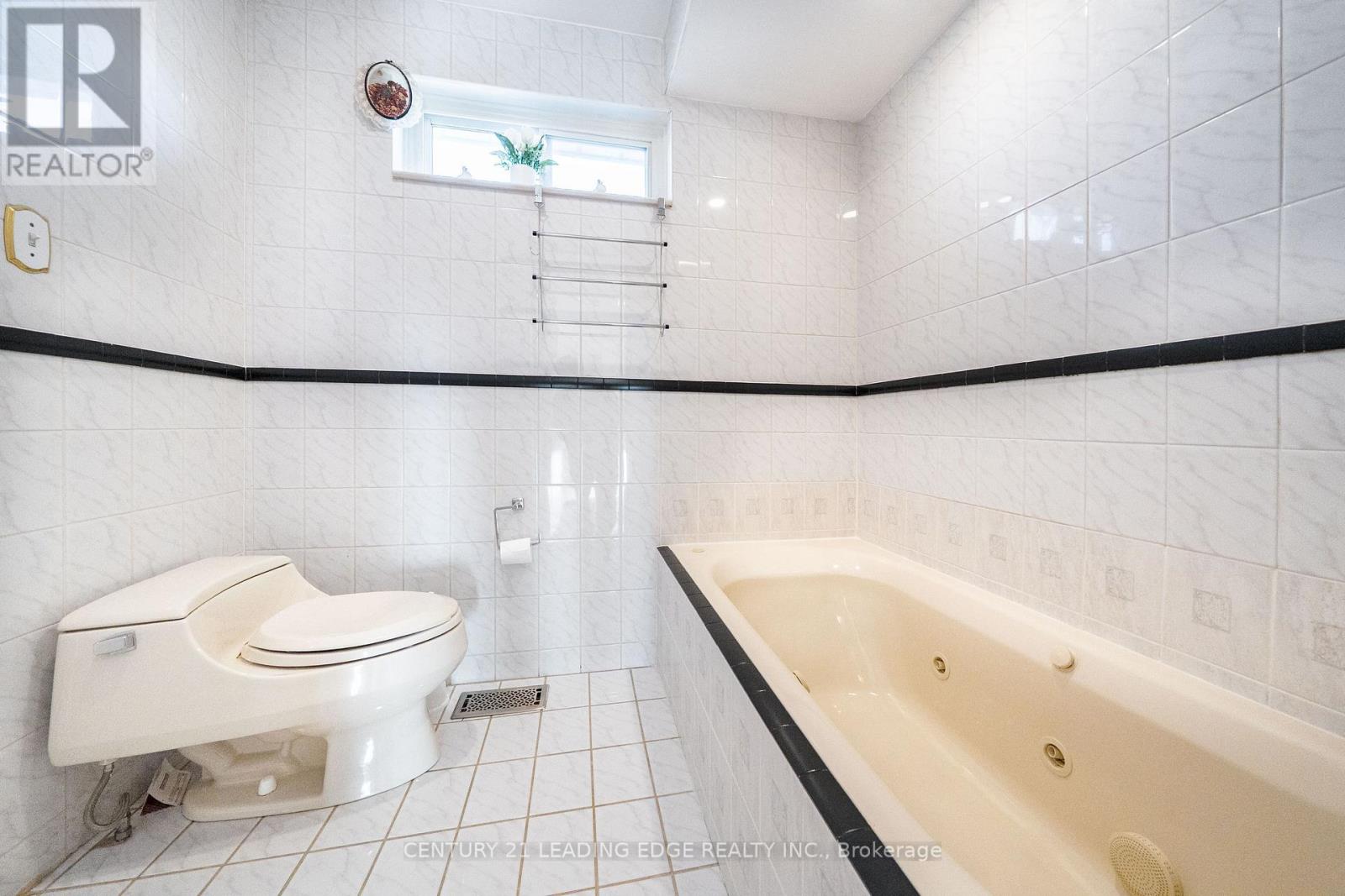 63 Mercury Road, Toronto, Ontario  M9W 3H4 - Photo 16 - W14083624
