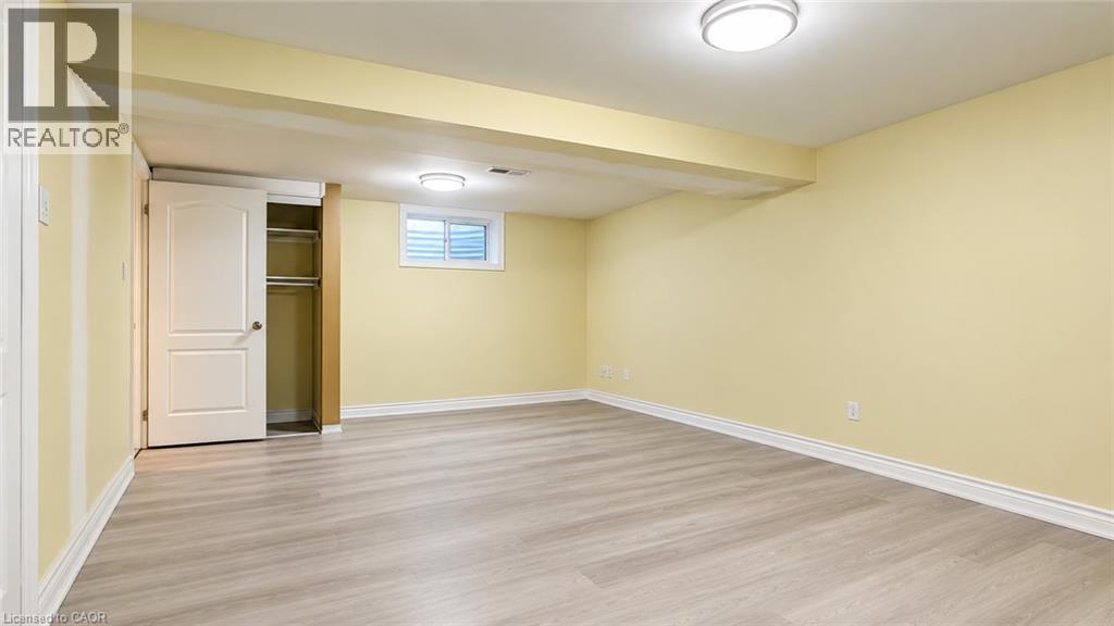 3425 Laddie Crescent Unit# Lower, Mississauga, Ontario  L4T 1N2 - Photo 6 - 40867564