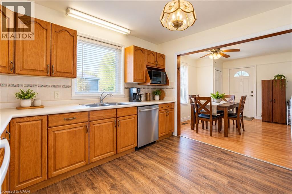 349 Edwin Street, Kitchener, Ontario  N2H 4P5 - Photo 8 - 40874035