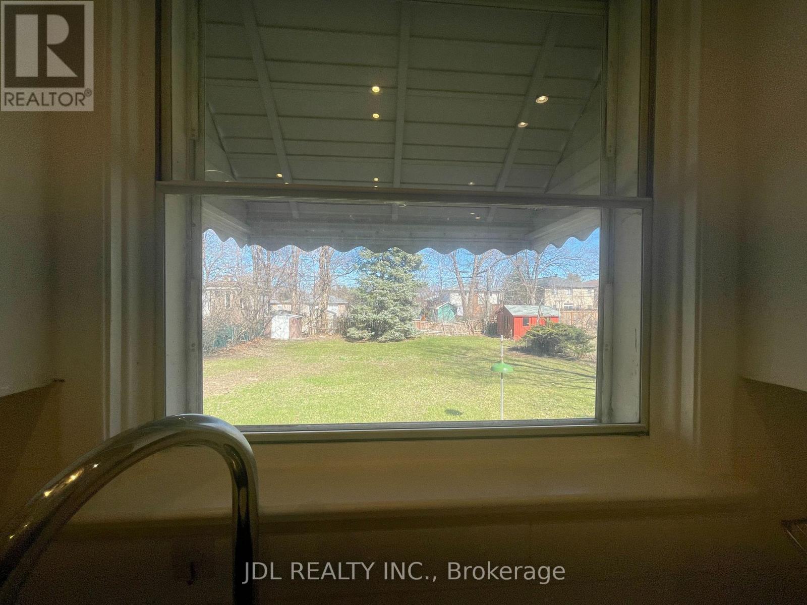 Main - 73 Shilton Road, Toronto, Ontario  M1S 2J8 - Photo 7 - E14120396
