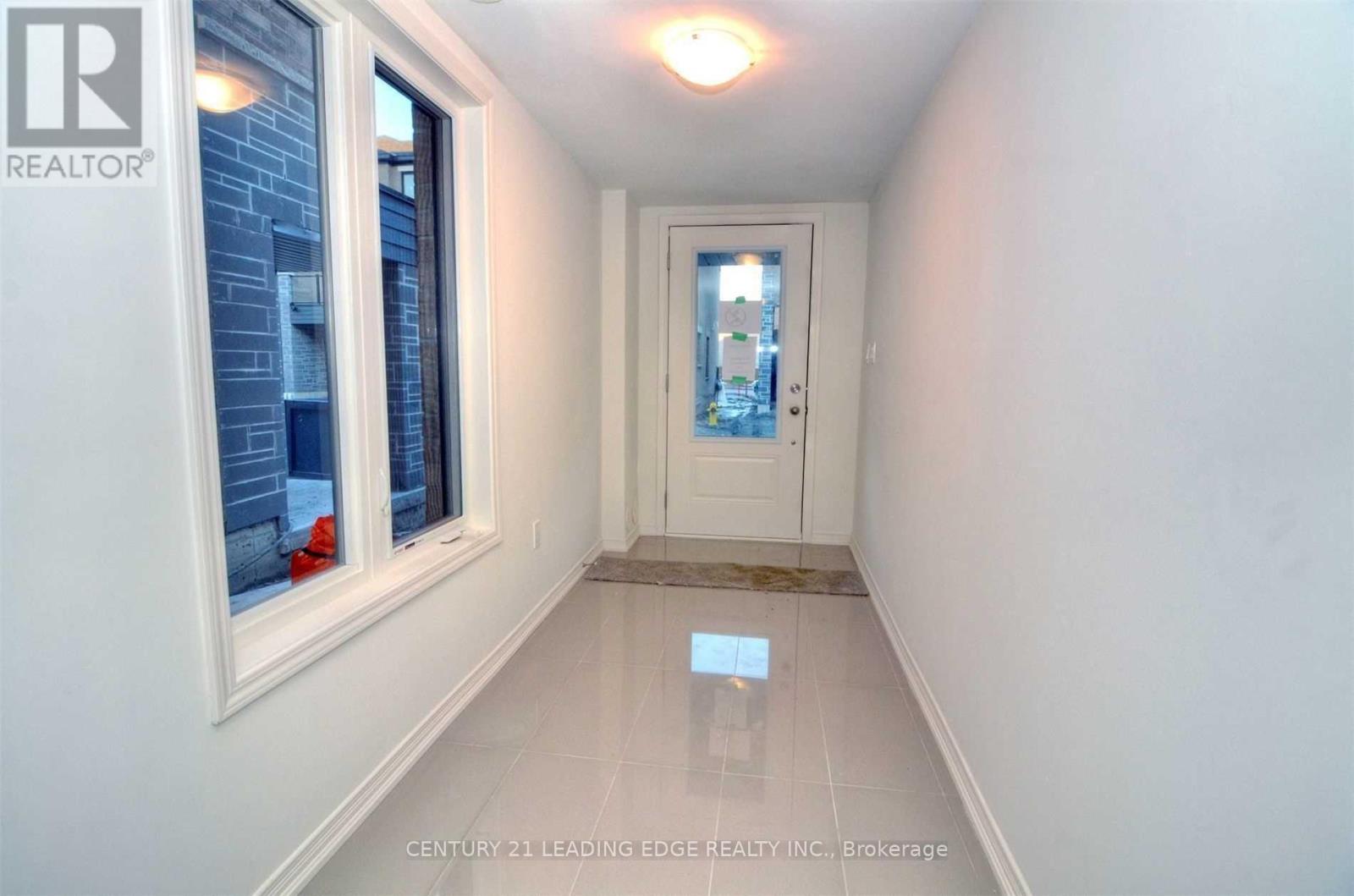 1428 Coral Springs Path, Oshawa, Ontario  L1K 3G1 - Photo 3 - E14120404