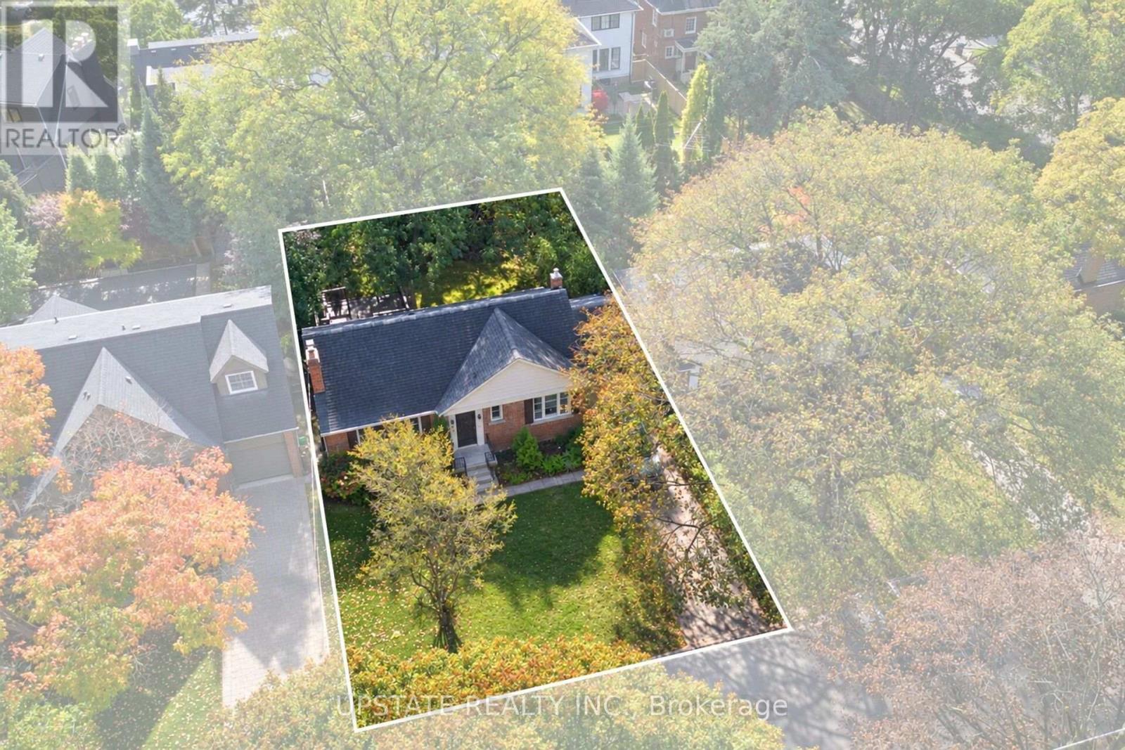 9 ELDERIDGE AVENUE, Toronto, Ontario