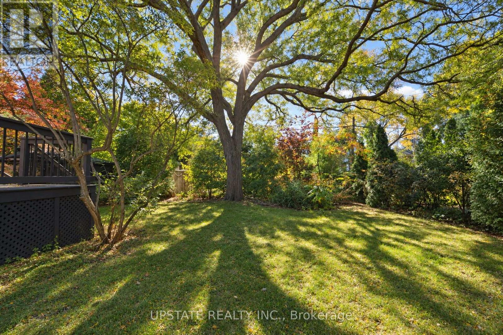9 Elderidge Avenue, Toronto, Ontario  M8Y 2C4 - Photo 42 - W14120492