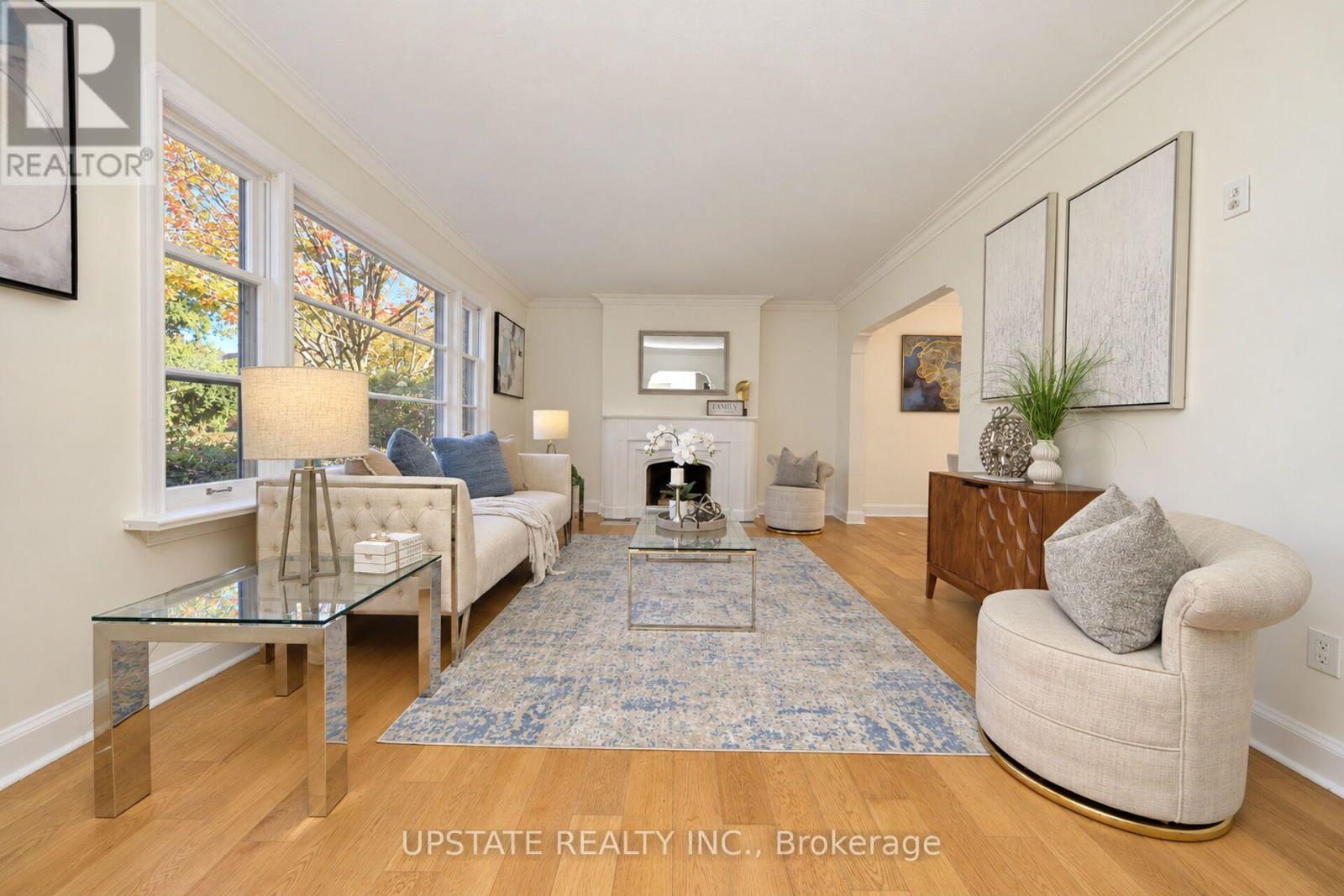 9 Elderidge Avenue, Toronto, Ontario  M8Y 2C4 - Photo 6 - W14120492