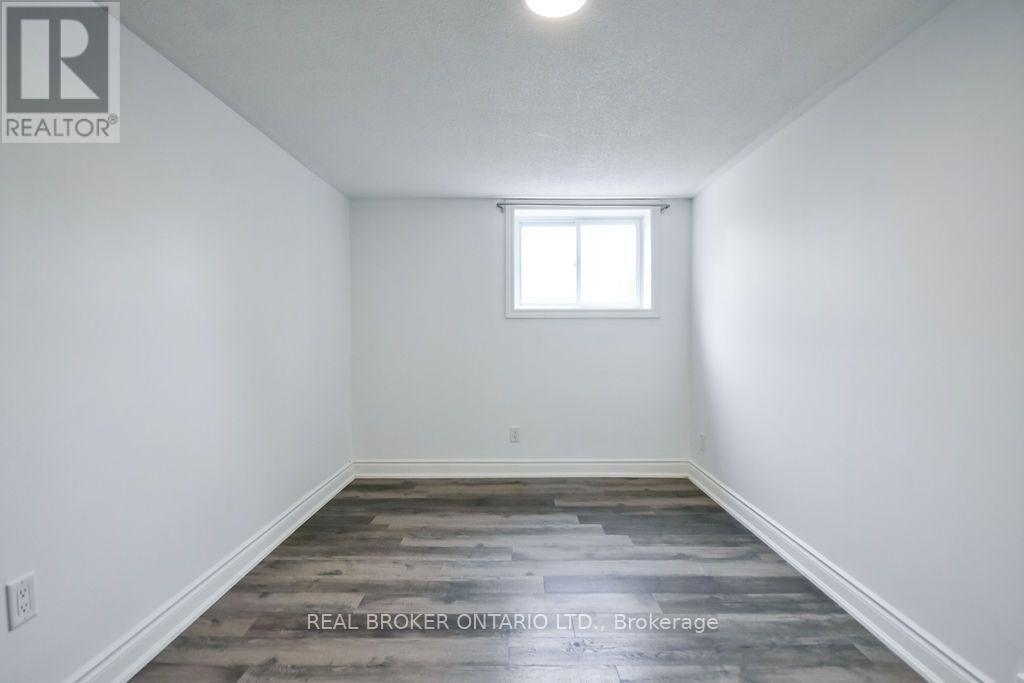 217 John Street, Clearview, Ontario  L0M 1S0 - Photo 16 - S13844552