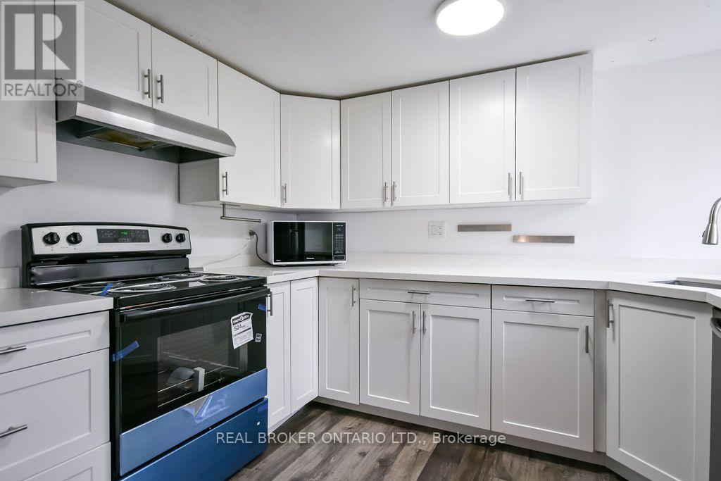 217 John Street, Clearview, Ontario  L0M 1S0 - Photo 8 - S13844552