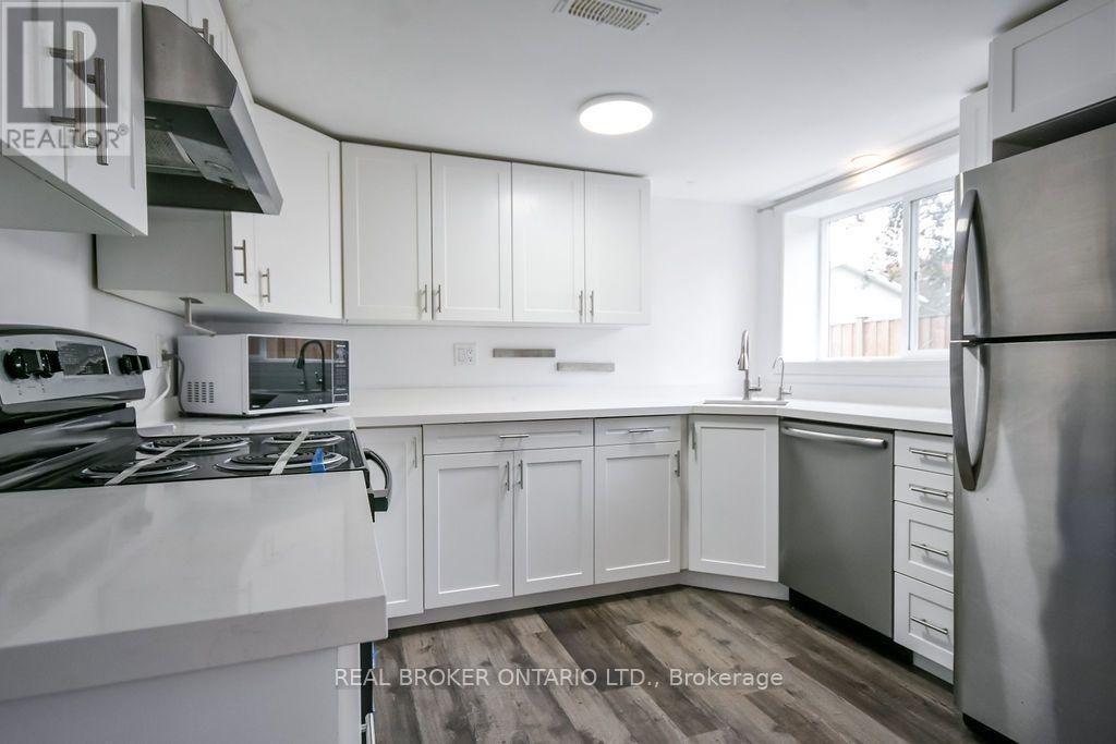 217 John Street, Clearview, Ontario  L0M 1S0 - Photo 2 - S13844552
