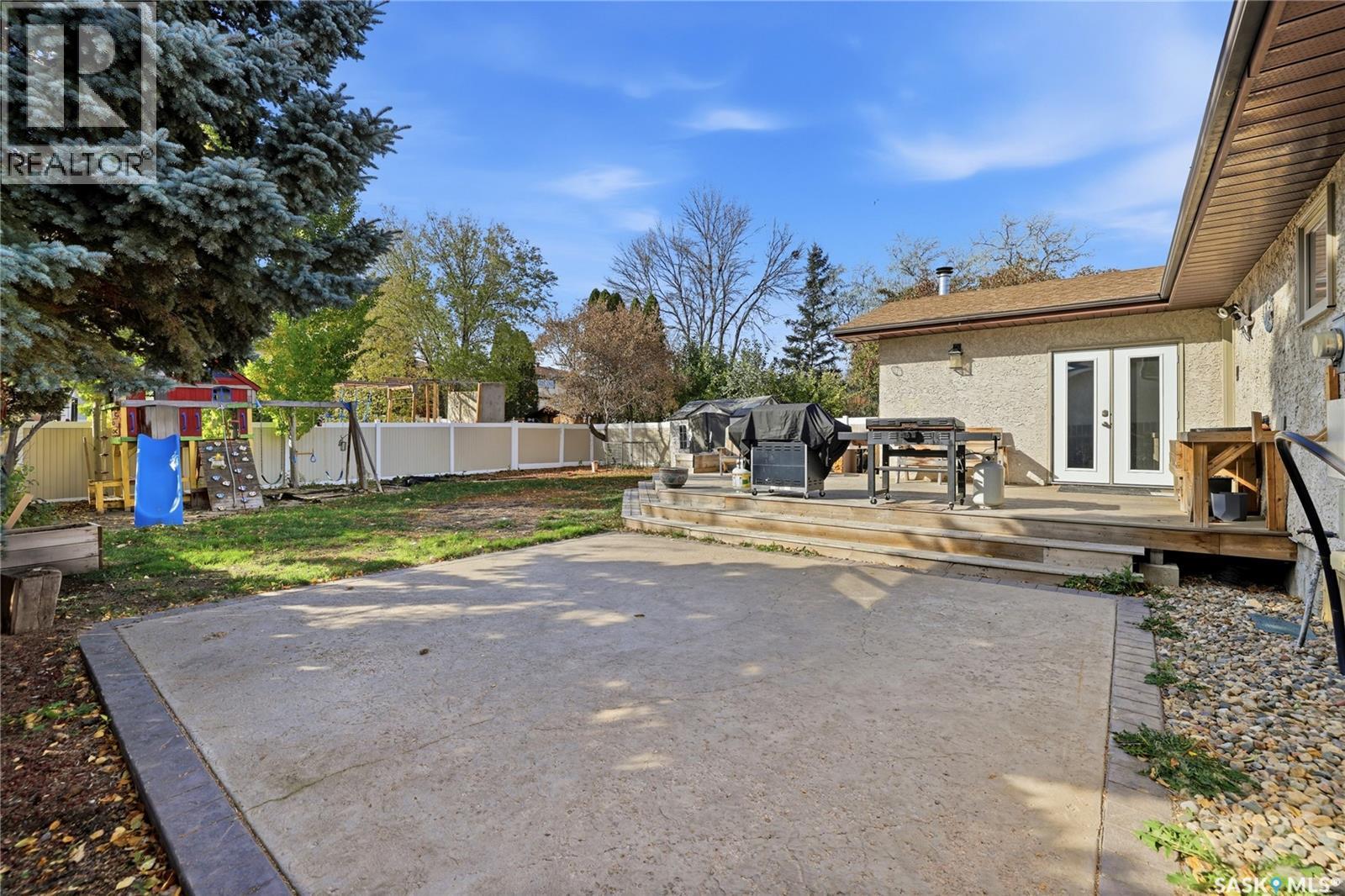 2258 Newis Bay E, Regina, Saskatchewan  S4V 0S5 - Photo 40 - SK052060