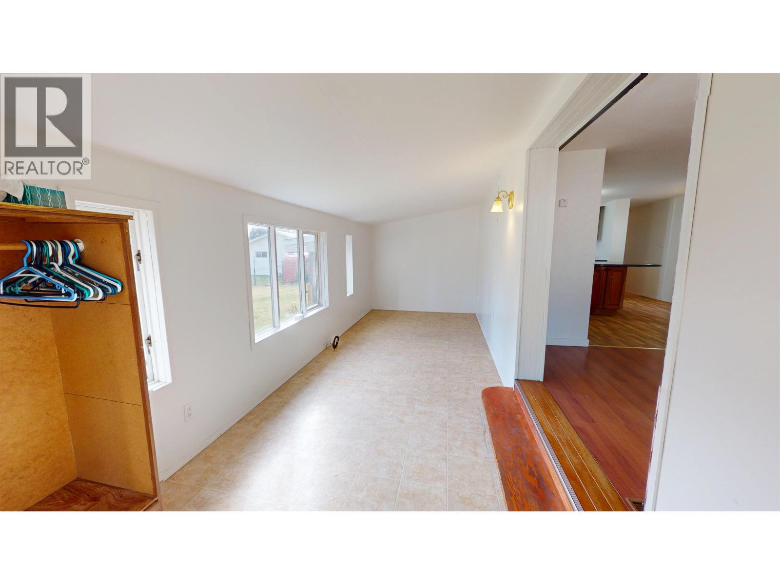 2244 West Fraser Road, Quesnel, British Columbia  V2J 6K1 - Photo 11 - R3178724