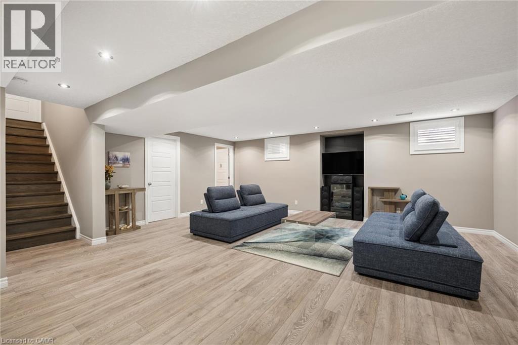 Detached for sale at 293 Seabrook Drive, Rosenberg (Trussler), Kitchener, Ontario, photo 45