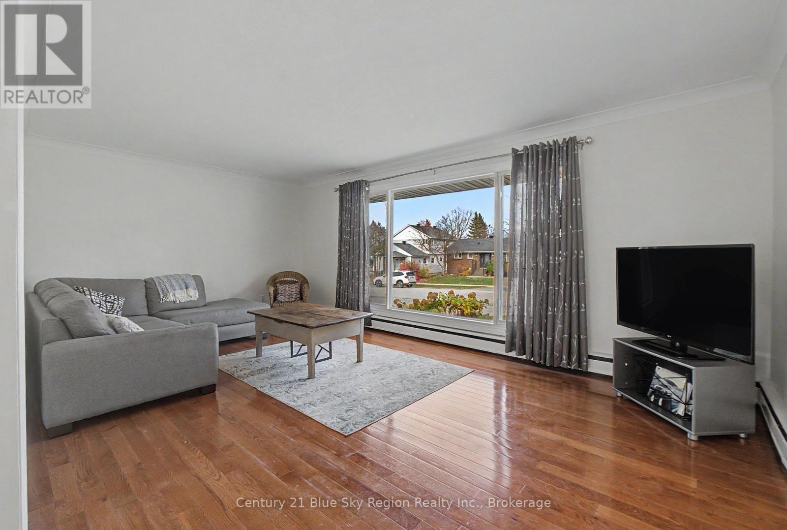 847 Vimy Street, North Bay, Ontario  P1B 5B6 - Photo 22 - X14120550