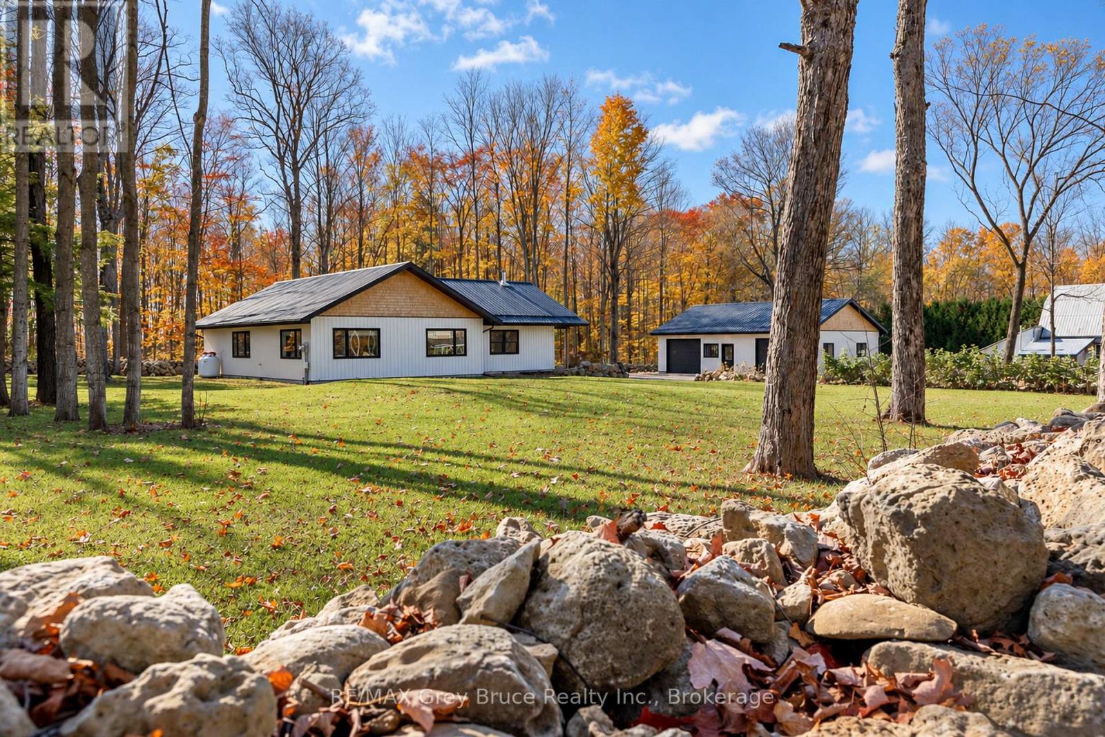 742034 Sideroad 4a Side Road, Chatsworth, Ontario  N0H 1K0 - Photo 1 - X14120672
