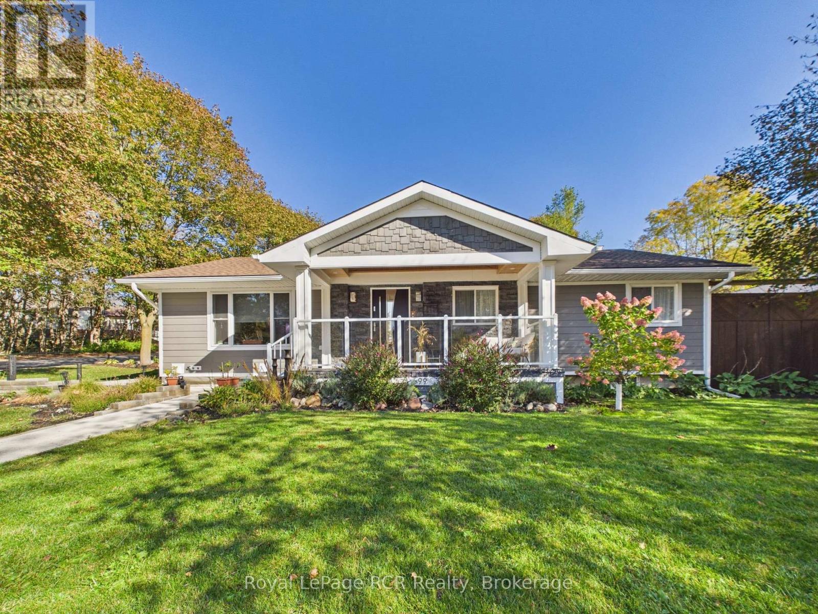 99 John Street W, North Huron, Ontario  N0G 2W0 - Photo 2 - X14120774