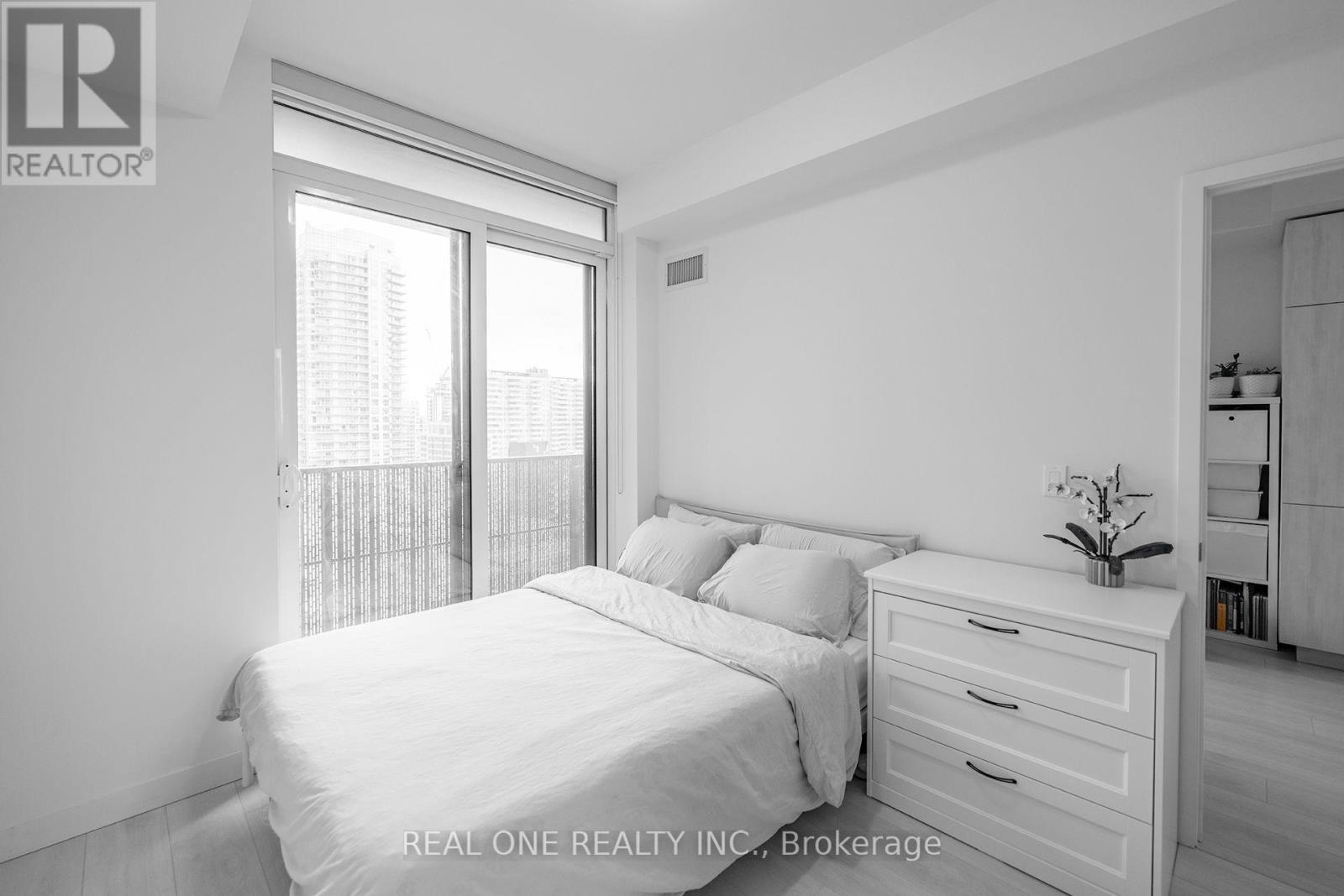 1509 - 8 Eglinton Avenue E, Toronto, Ontario  M4P 0C1 - Photo 13 - C14120584