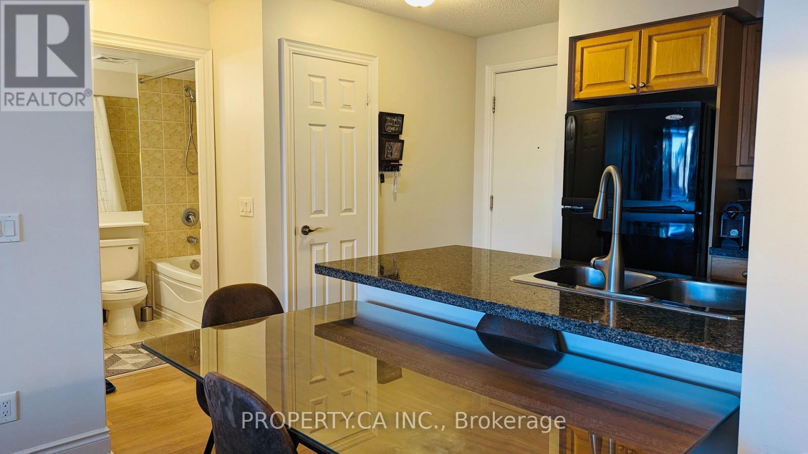 325 - 25 Greenview Avenue, Toronto, Ontario  M2M 0A5 - Photo 5 - C14120650